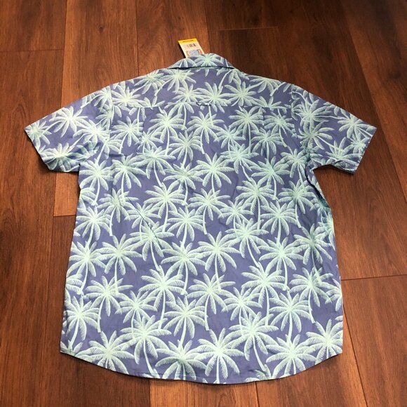 Hurley Men's Short Sleeve Button Up Size M Hawaiian Woven Patio Shirt LOT OF 2 - Picture 9 of 9